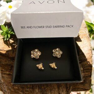 Avon 2020 Bee and Flower Stud Earring Pack-New In Box